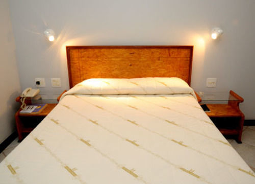 Hotel Central Parque เซาโลว์เรงโซ ภายนอก รูปภาพ