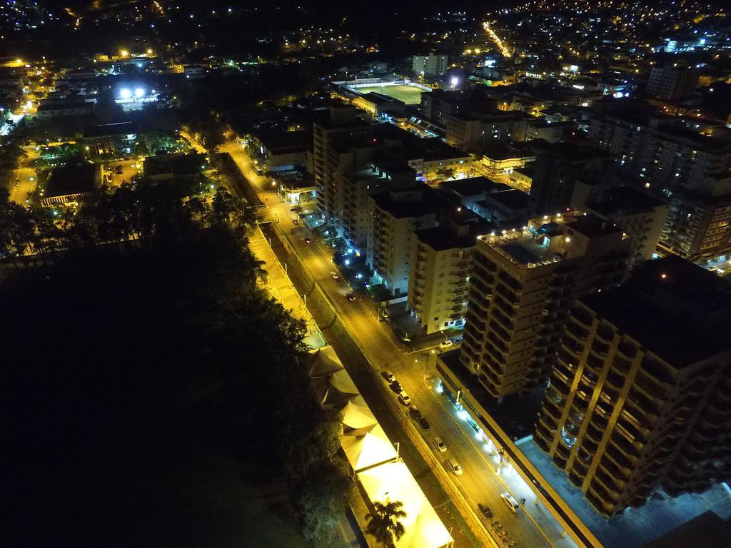 Hotel Central Parque เซาโลว์เรงโซ ภายนอก รูปภาพ